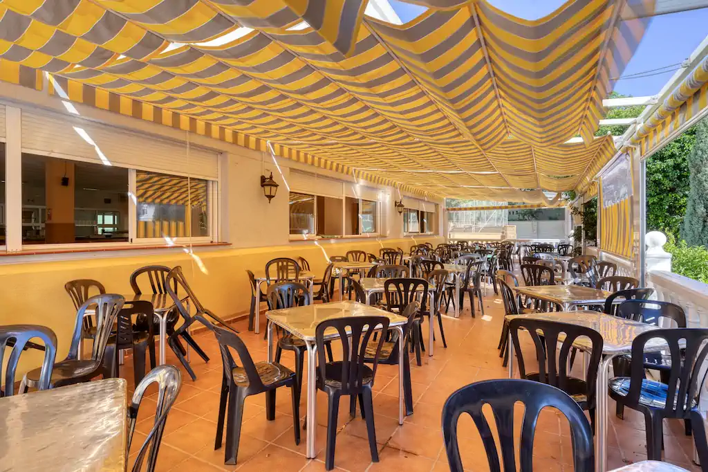 Benalm&aacute;dena International College campus